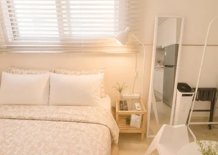 Yeonnamstay 102 Apartment Seoul